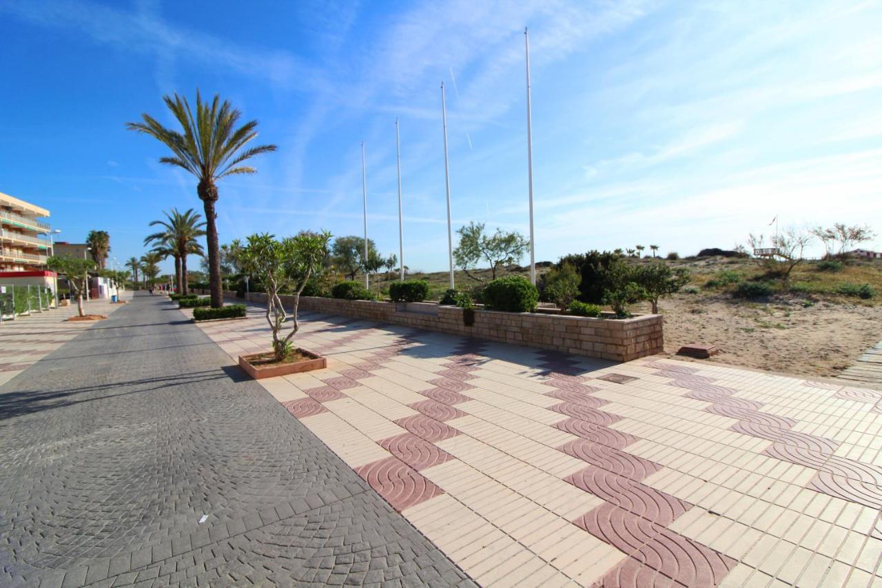 Global Properties, Apartamento De 2 Habitaciones Con Terraza Y Vistas Al Mar Canet d'En Berenguer Luaran gambar